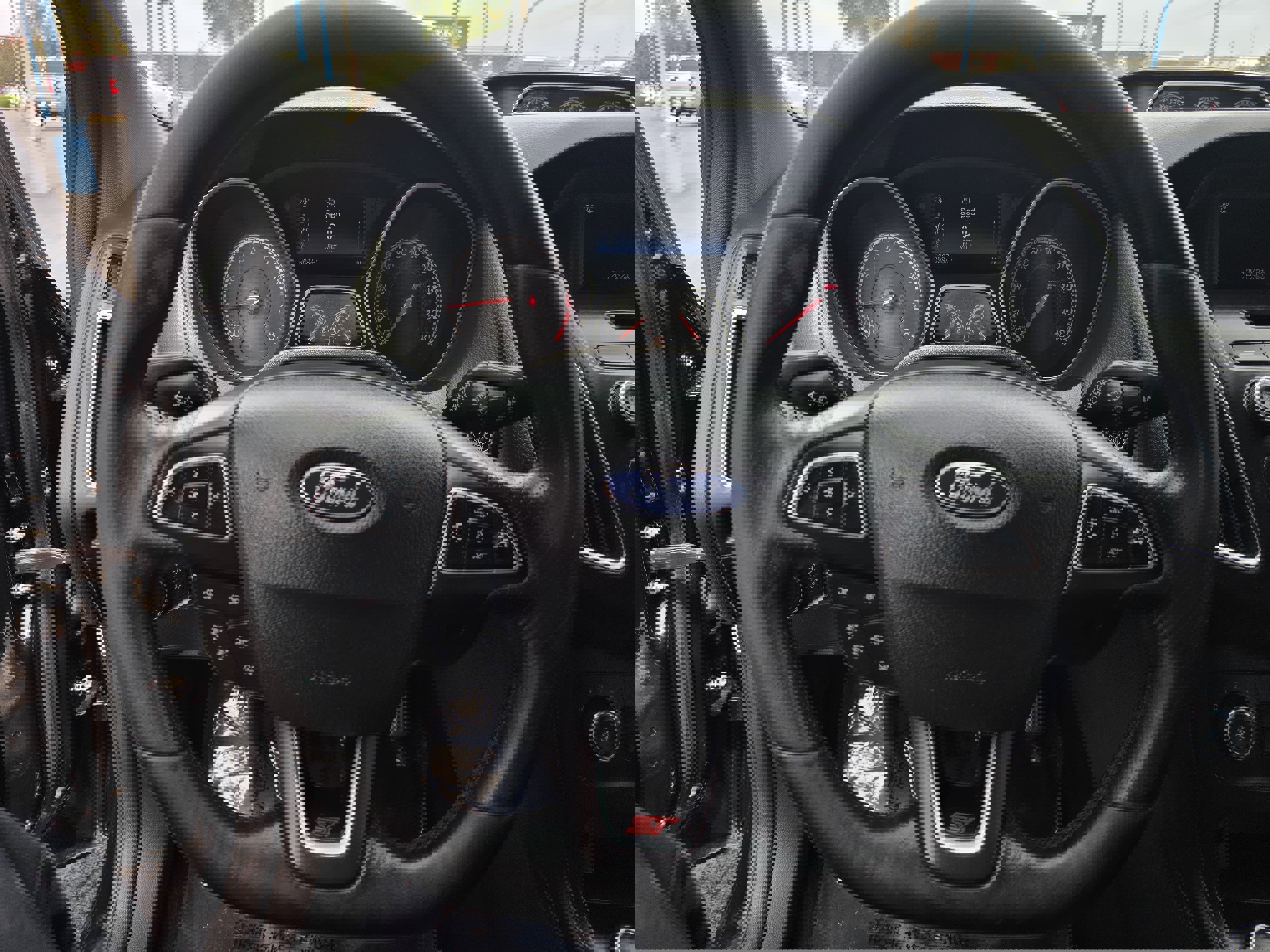 Used 2017 Ford Focus ST image 11