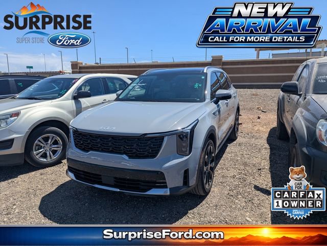 Used 2024 Kia Sorento EX w/ Panoramic Sunroof Package