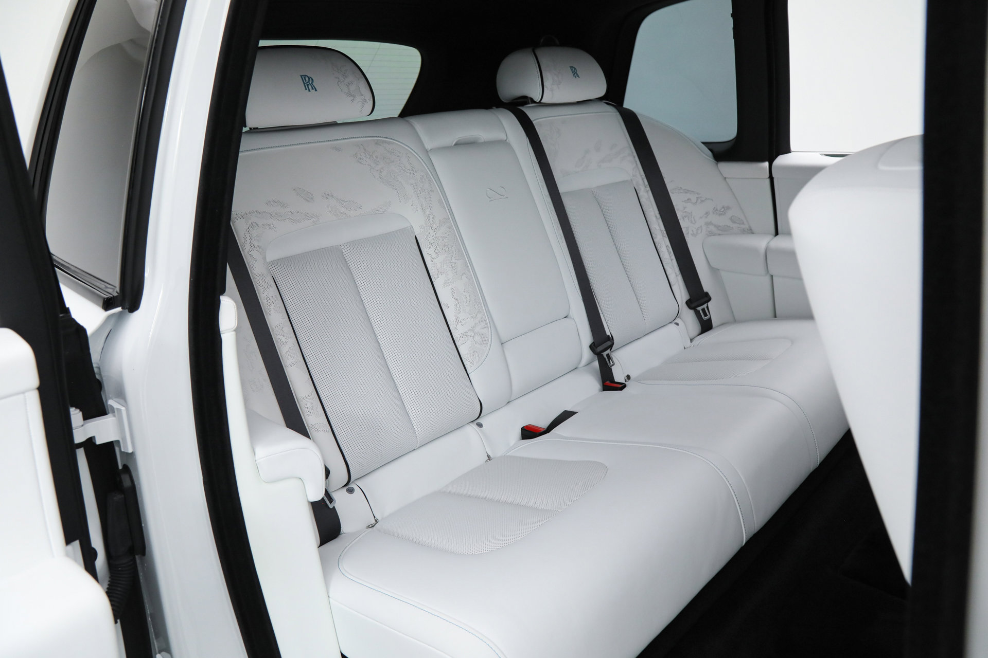 Used 2026 Rolls-Royce Cullinan Black Badge image 22