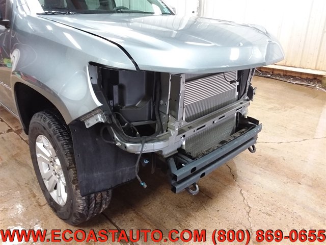 Used 2022 Chevrolet Colorado LT w/ LT Convenience Package AWD/4WD image 15