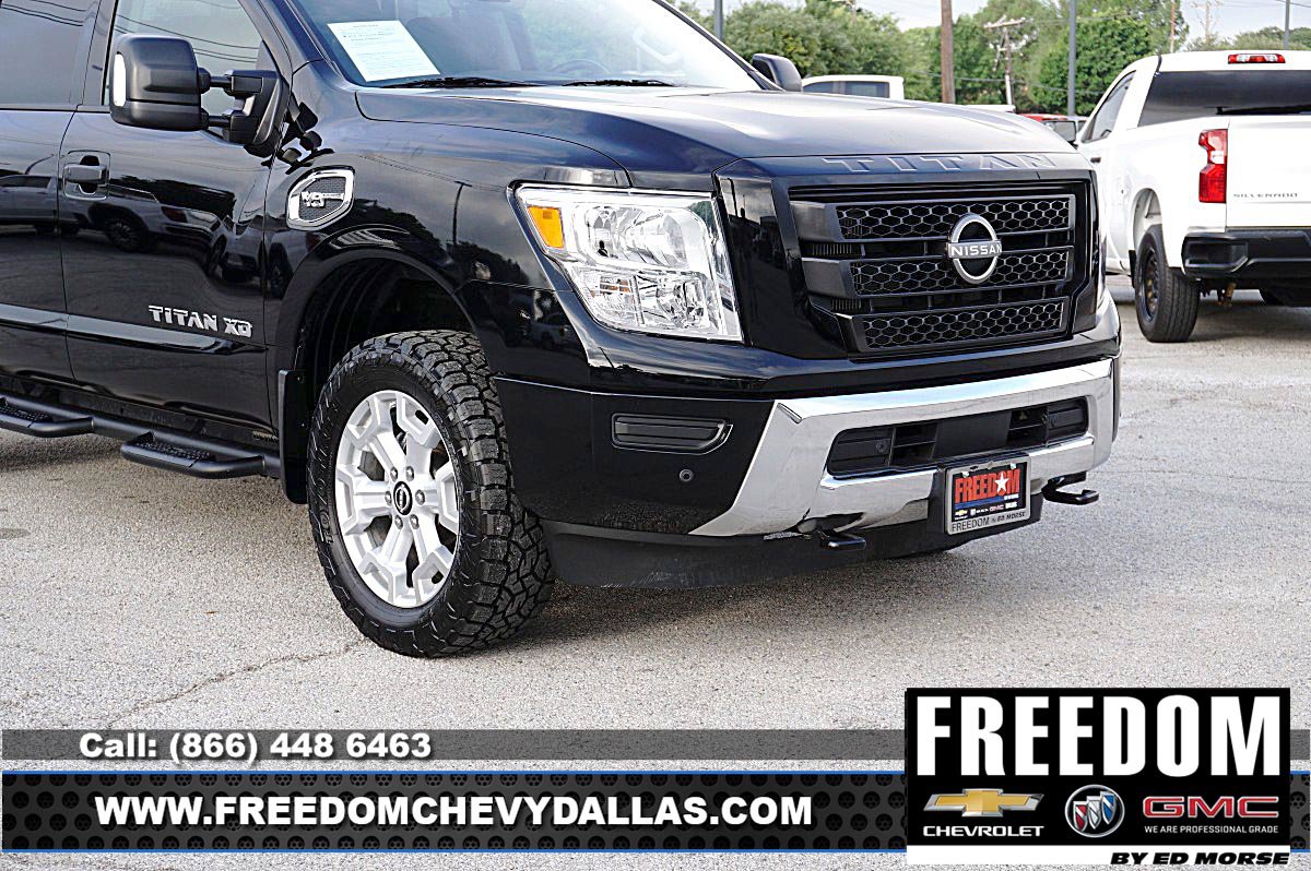 Used 2024 Nissan Titan SV w/ SV Convenience Package AWD/4WD image 40