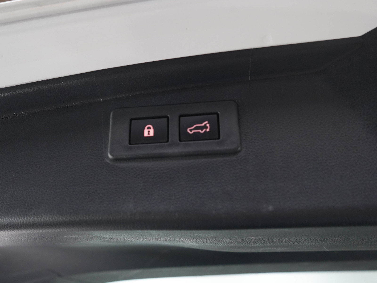 Used 2024 Subaru Outback Limited AWD/4WD image 17