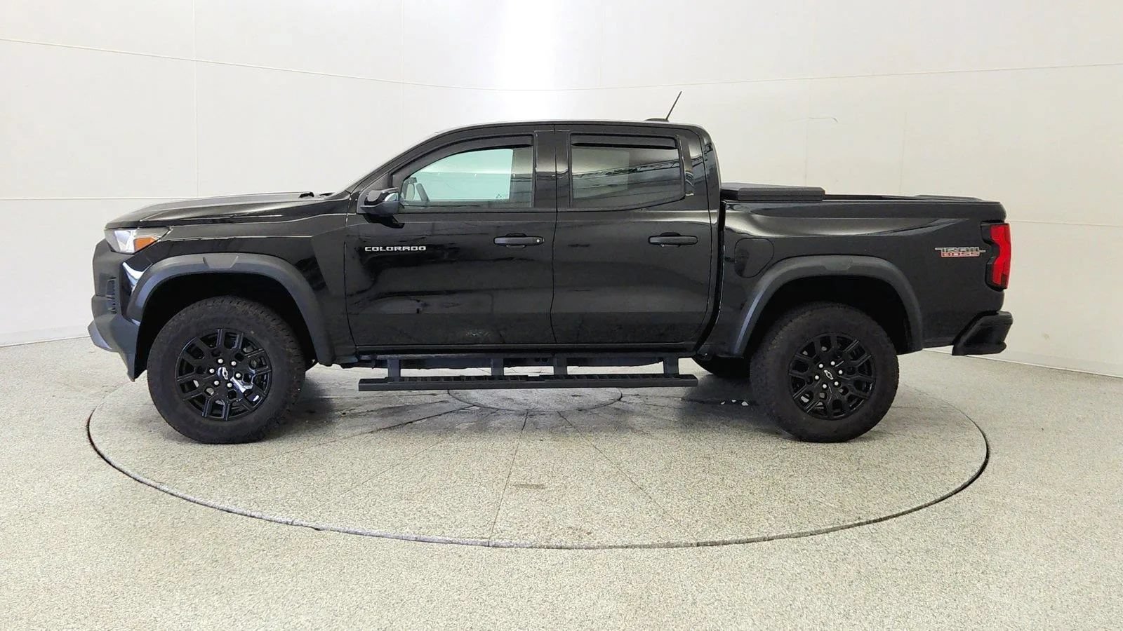 Used 2026 Chevrolet Colorado Trail Boss AWD/4WD image 4