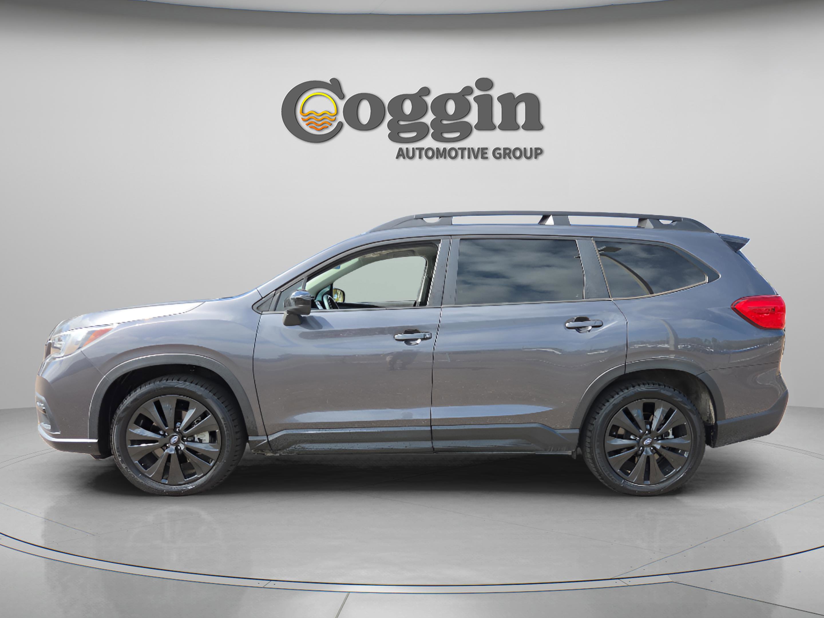 Used 2022 Subaru Ascent Onyx Edition image 3