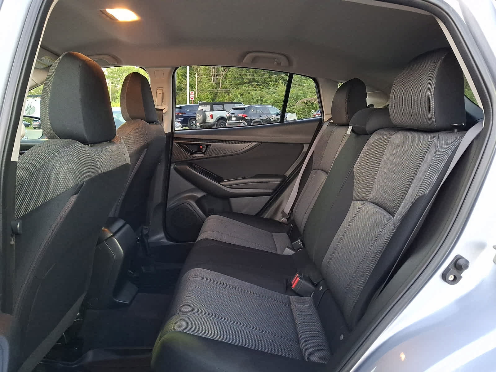 Used 2021 Subaru Crosstrek 2.0i AWD/4WD image 4