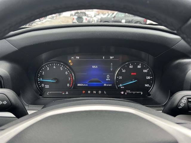 Used 2023 Ford Explorer XLT AWD/4WD image 39