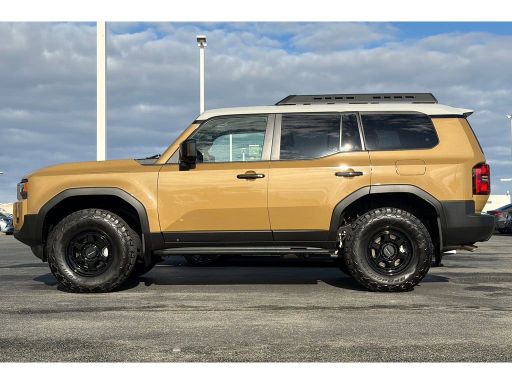 Used 2025 Toyota Land Cruiser w/ Premium Package AWD/4WD image 7