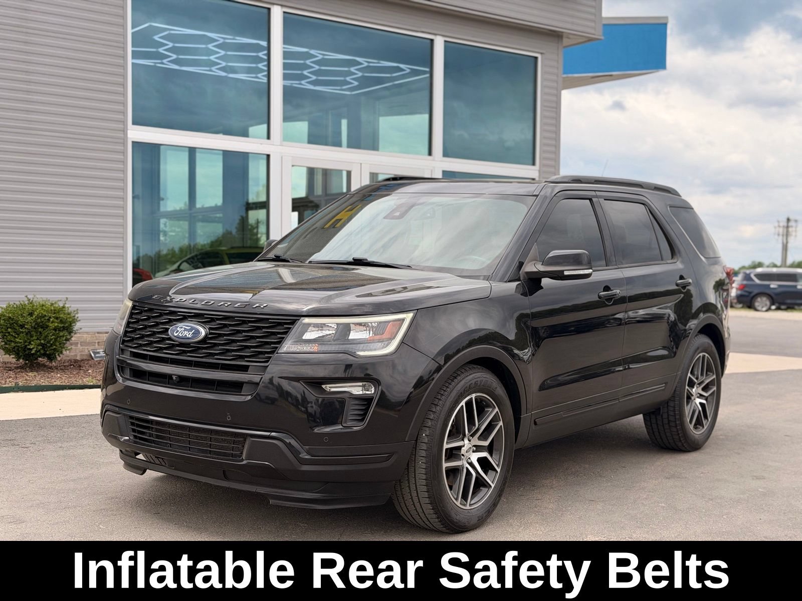 Used 2019 Ford Explorer Sport w/ Equipment Group 401A AWD/4WD image 11