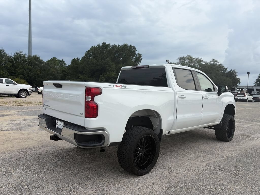 Used 2025 Chevrolet Silverado 1500 LT AWD/4WD image 6