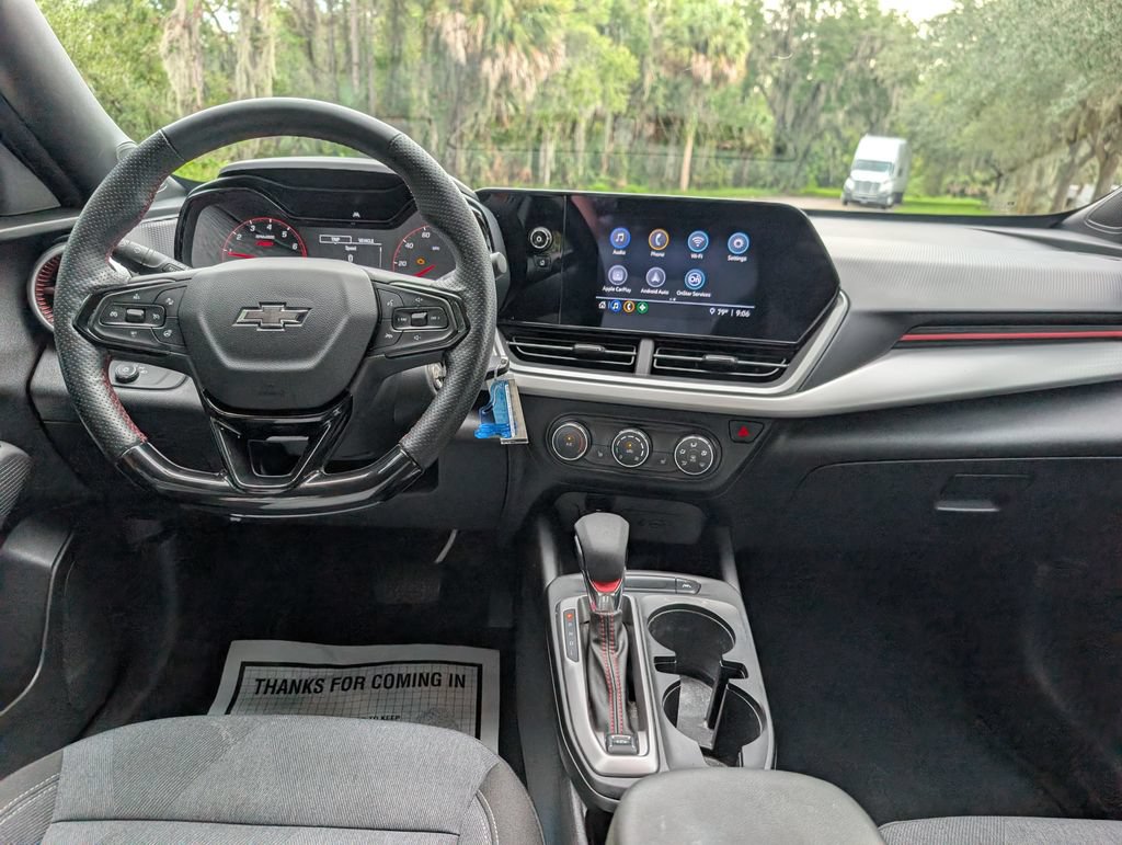 Used 2024 Chevrolet Trax RS w/ Driver Confidence Package FWD image 13