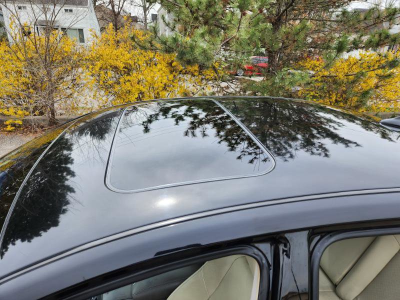 Used 2012 INFINITI G37 Journey w/ Premium Pkg image 43