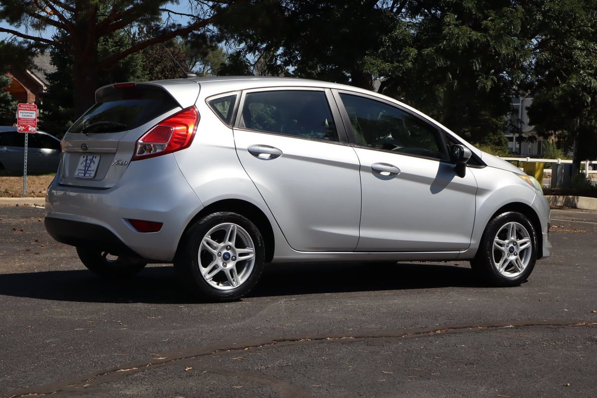 Used 2017 Ford Fiesta SE FWD image 5