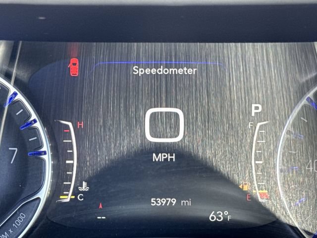 Used 2025 Chrysler Pacifica Select FWD image 18