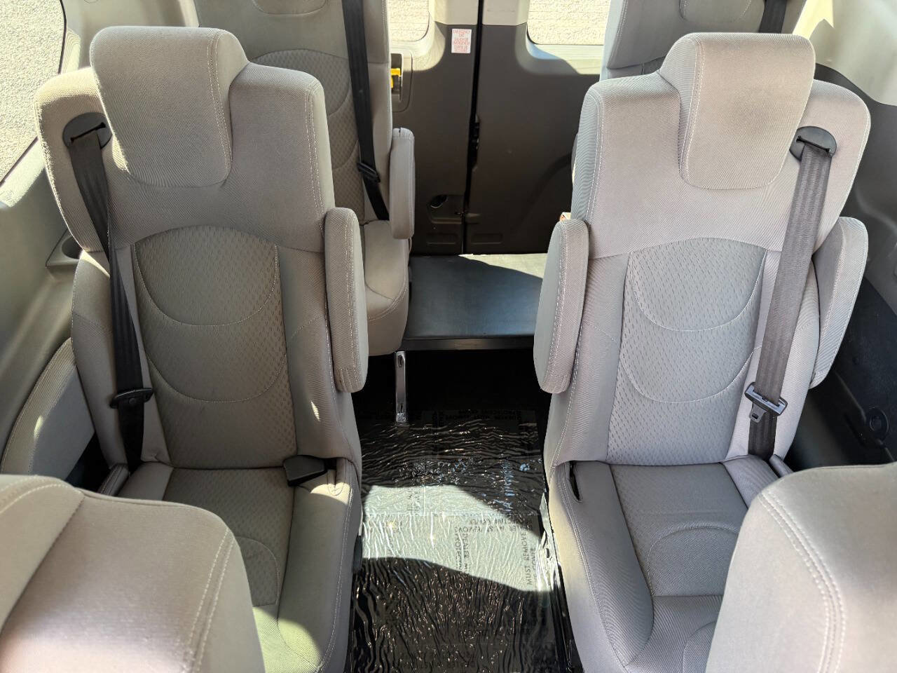 Used 2023 Ford Transit 350 XLT RWD image 23