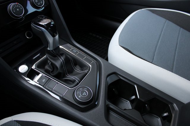 New 2025 Volkswagen Taos S image 8