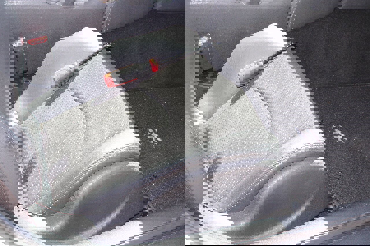 Used 2020 Nissan 370Z Touring Sport image 16