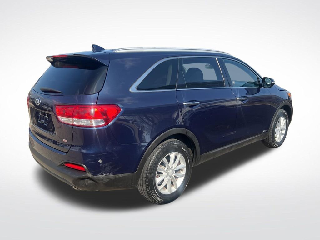 Used 2018 Kia Sorento LX image 43