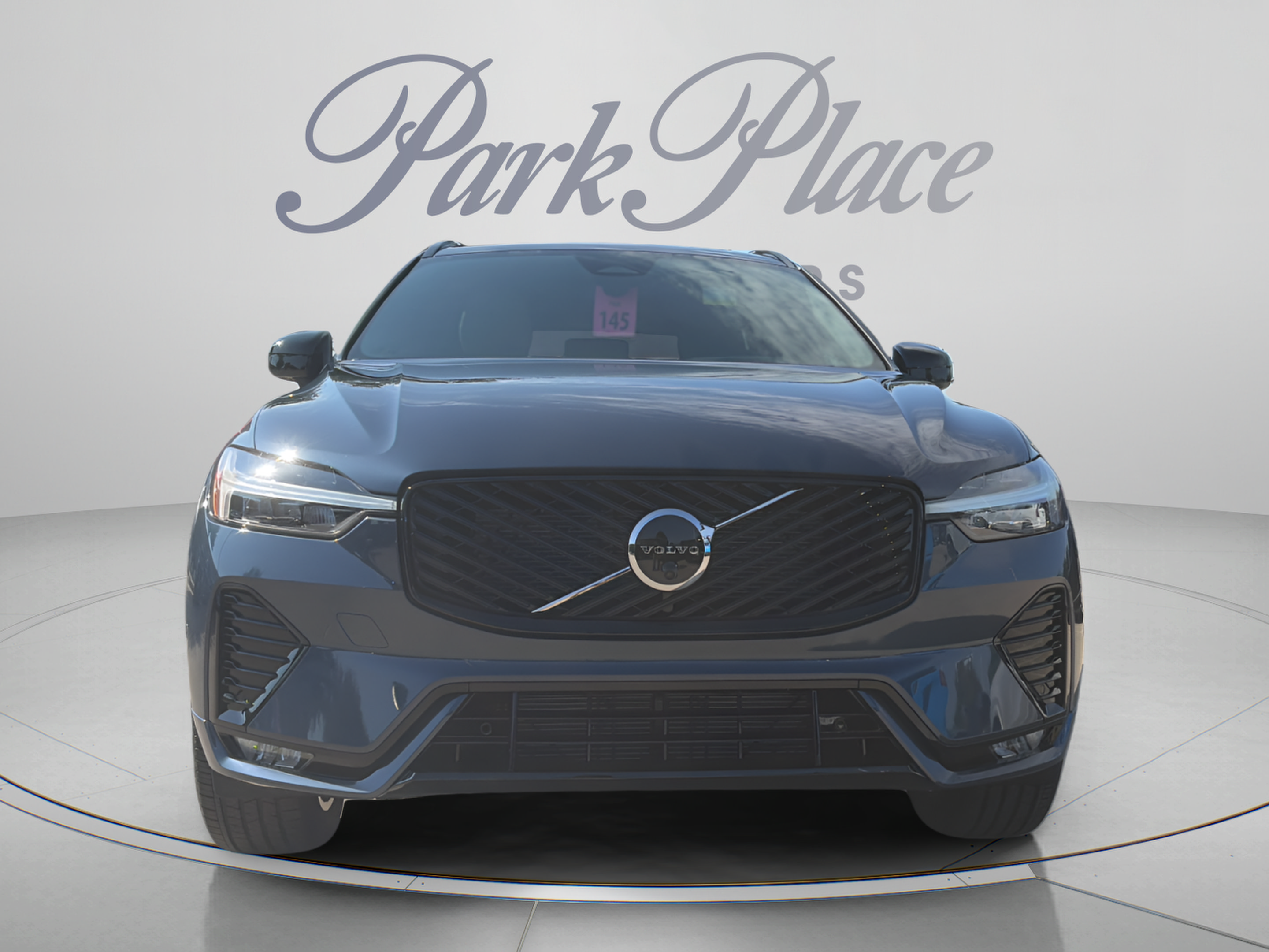 New 2027 Volvo XC60 B5 Plus AWD/4WD image 10