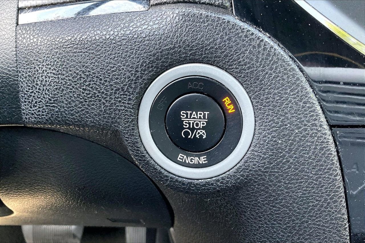 Used 2014 Chrysler 300 S RWD image 28