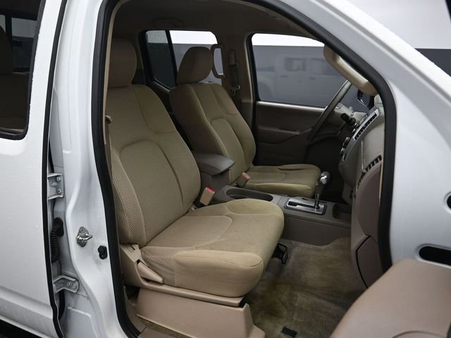 Used 2016 Nissan Frontier SV w/ SV Value Truck Package image 26