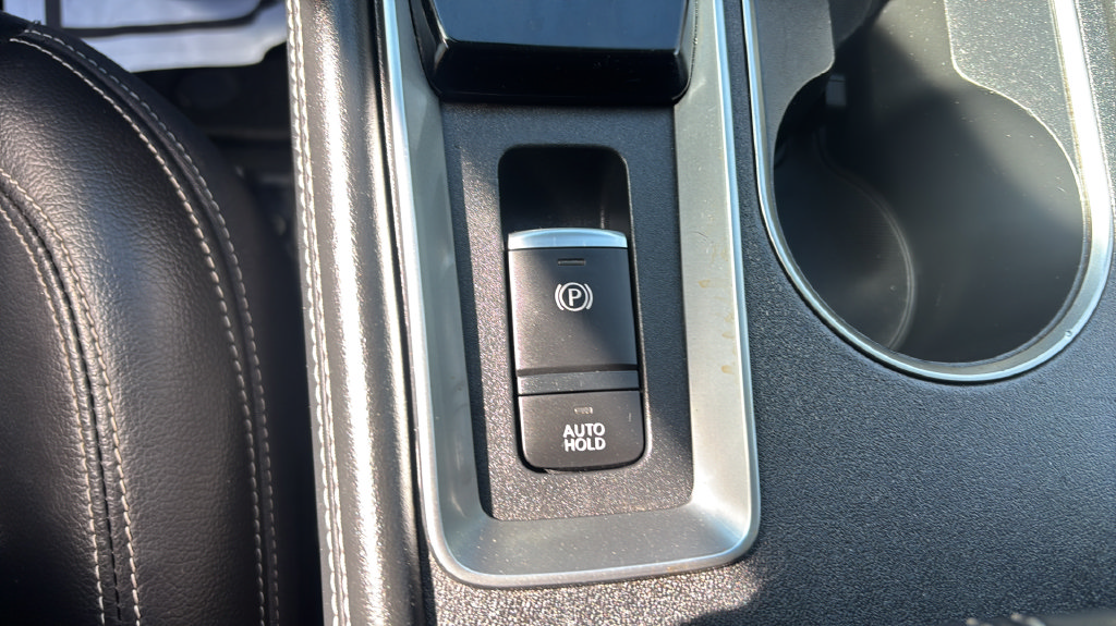 Used 2019 Nissan Altima 2.5 SL FWD image 30
