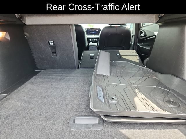 Used 2024 Chevrolet Trax RS w/ Sunroof Package FWD image 34