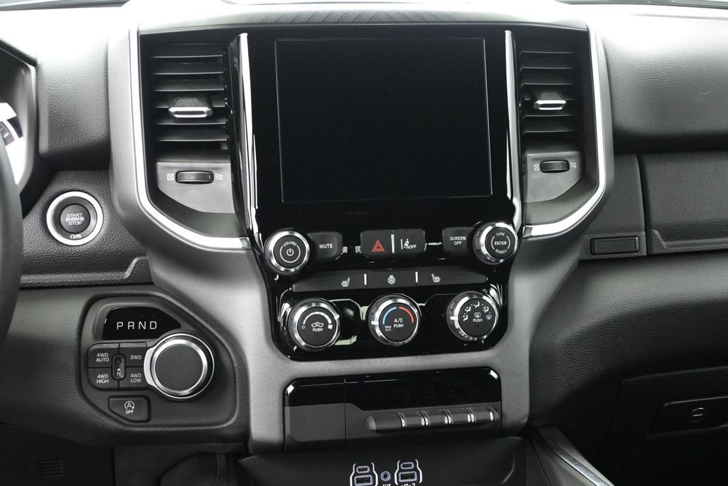 Used 2025 RAM 1500 Big Horn AWD/4WD image 28