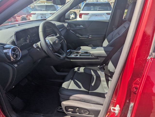 New 2026 Chevrolet Equinox LT w/ Convenience Package II AWD/4WD image 12