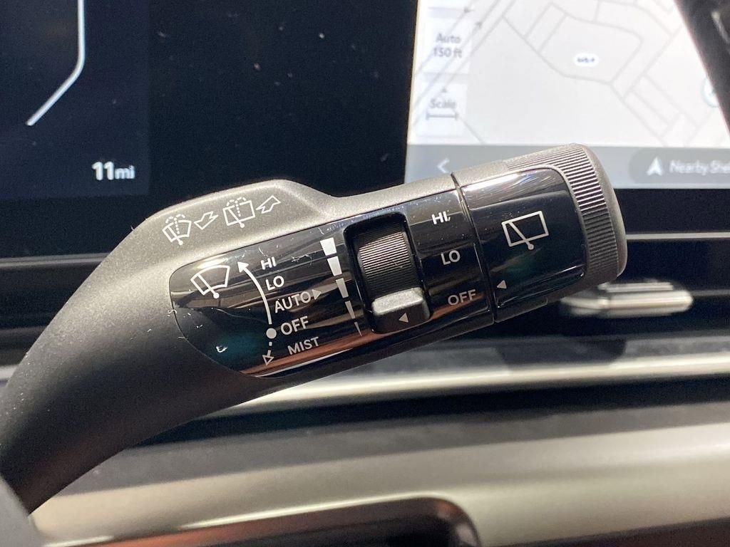 New 2026 Kia Carnival SX FWD image 36