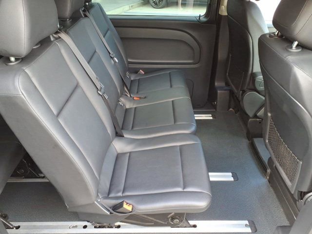 Used 2023 Mercedes-Benz Metris Passenger image 21