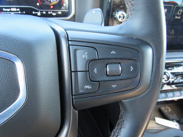 Used 2023 GMC Sierra 1500 AT4 w/ AT4 Premium Package image 16