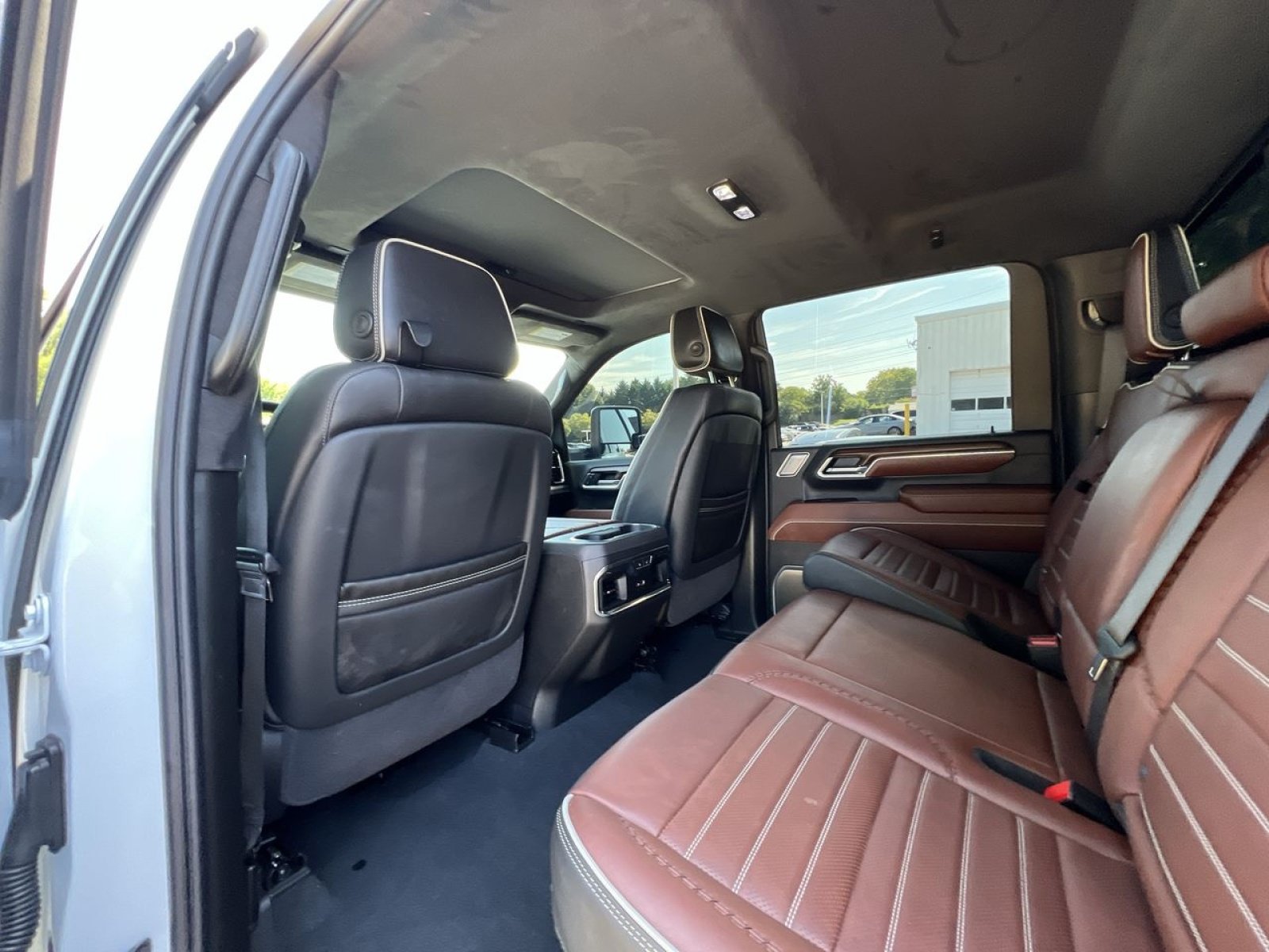 Used 2026 GMC Sierra 2500 Denali Ultimate AWD/4WD image 23