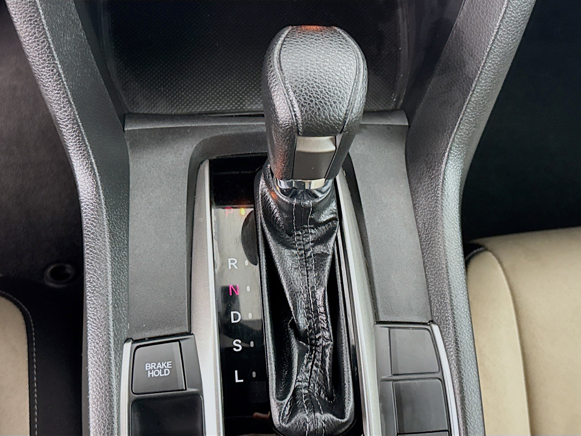 Used 2018 Honda Civic EX image 18