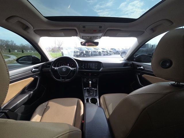 Used 2019 Volkswagen Jetta SEL image 17