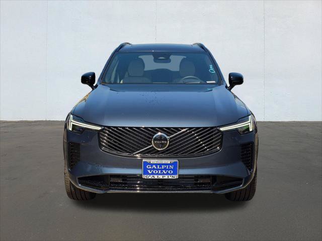 New 2026 Volvo XC90 T8 Ultra w/ Protection Package AWD/4WD image 4
