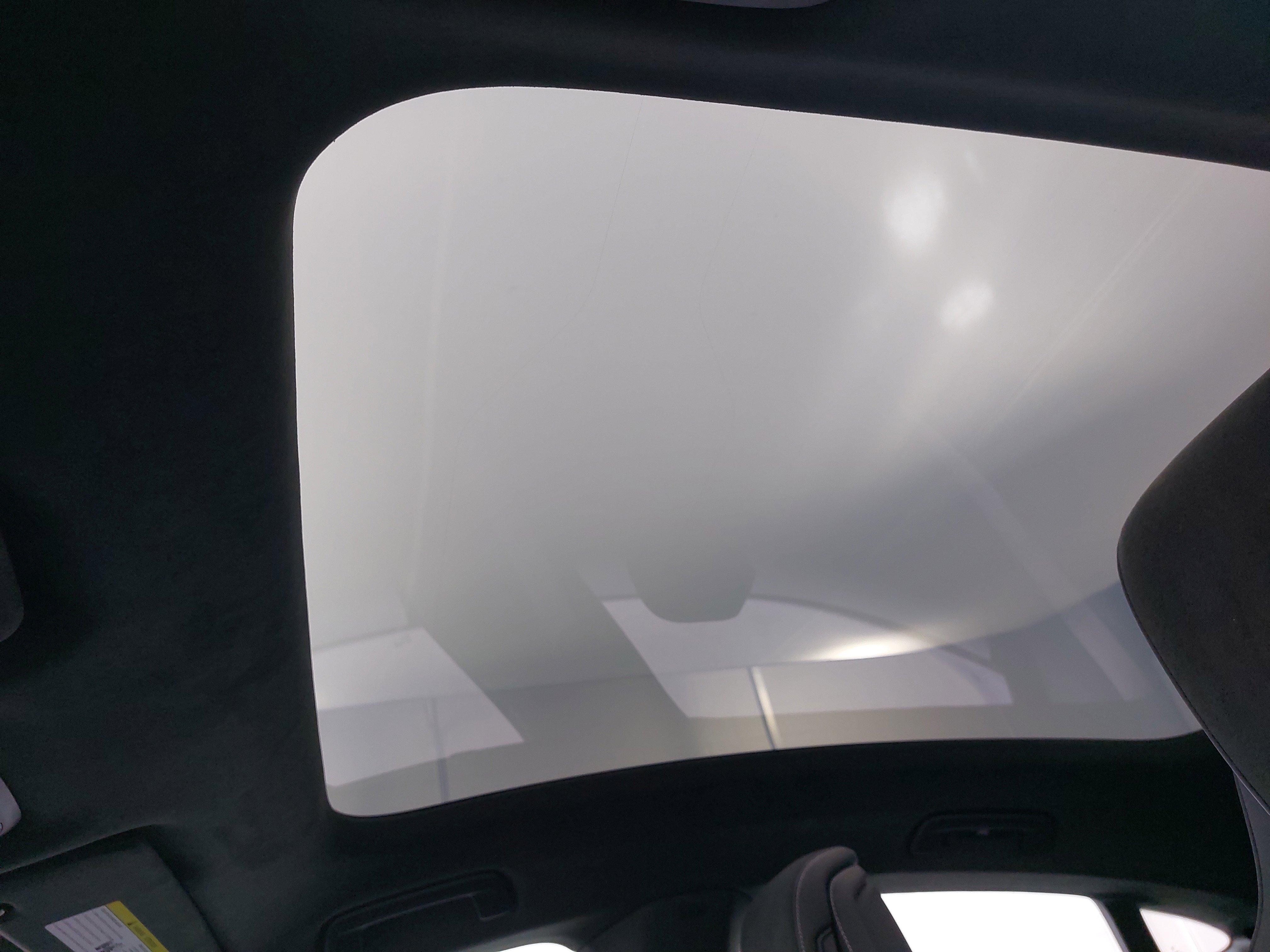 New 2025 Porsche Taycan GTS image 32