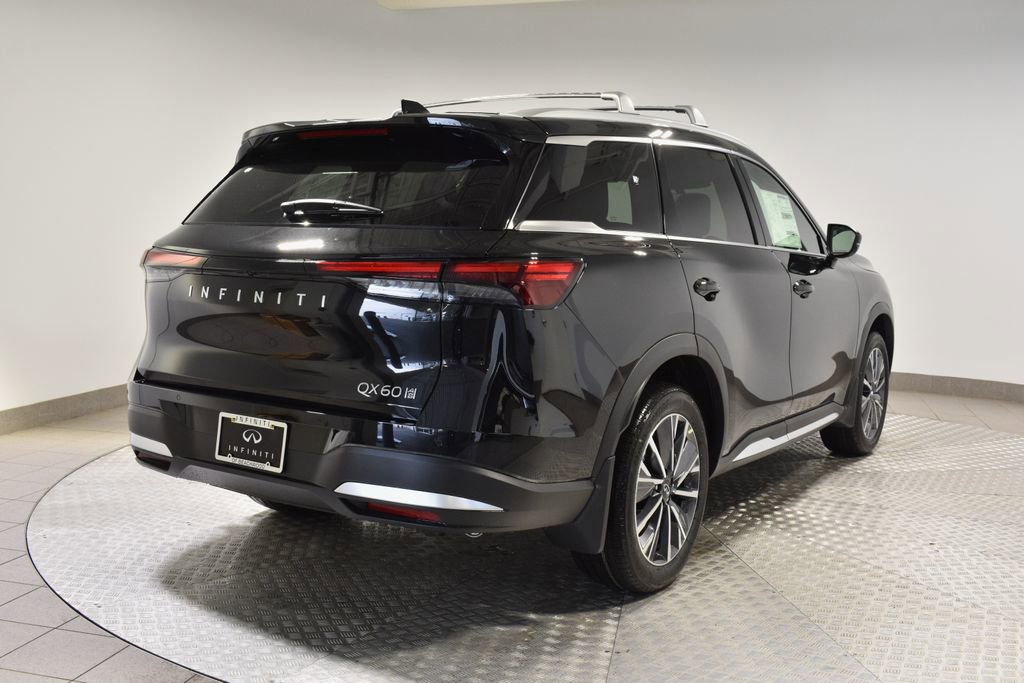 New 2026 INFINITI QX60 Luxe w/ Family Package image 3