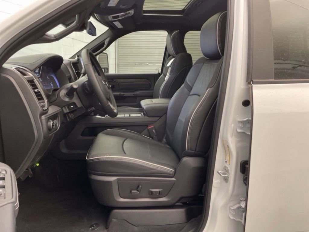 New 2026 RAM 2500 Limited AWD/4WD image 23