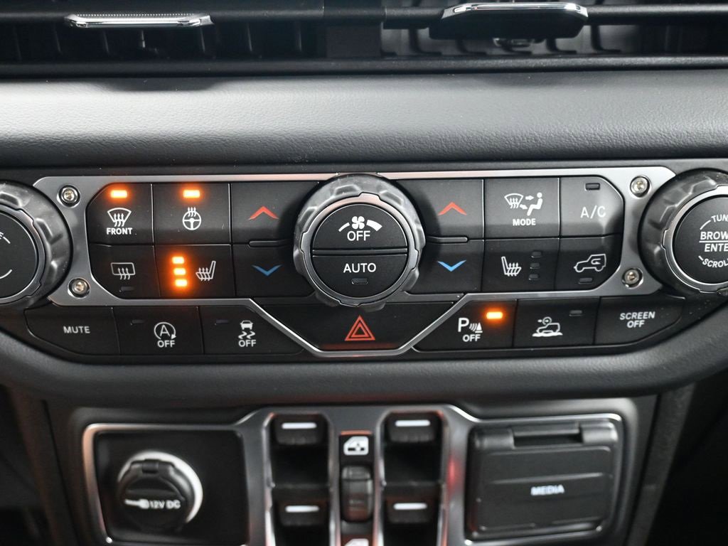 New 2025 Jeep Gladiator Rubicon image 28