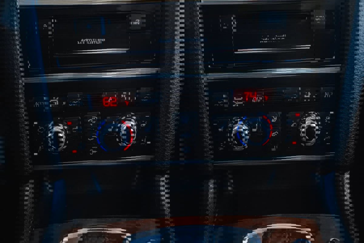 Used 2015 Audi Q7 TDI Premium Plus w/ Premium Plus Package image 20