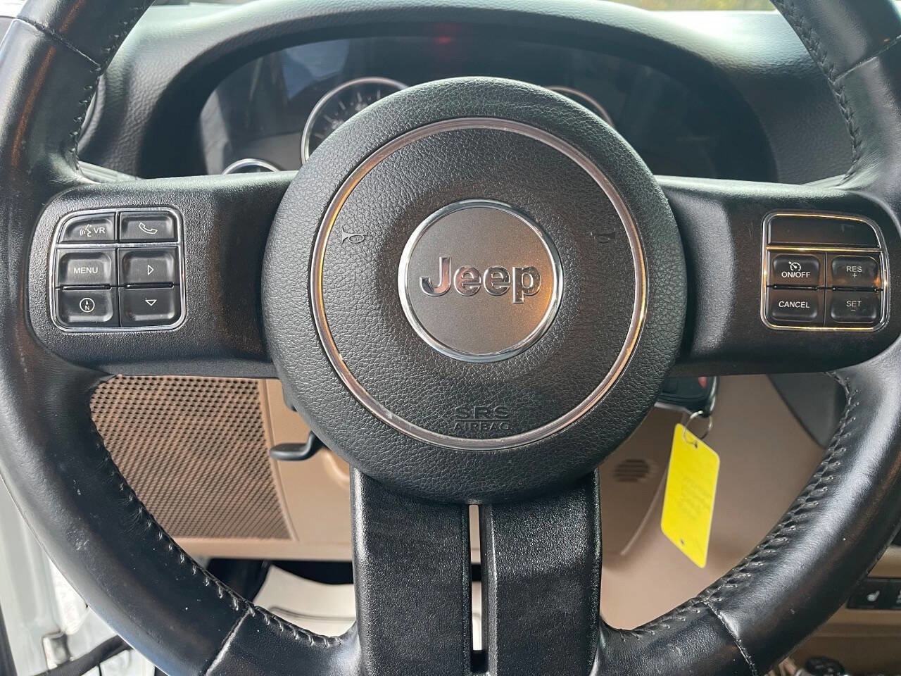Used 2014 Jeep Wrangler Sahara w/ Connectivity Group image 18