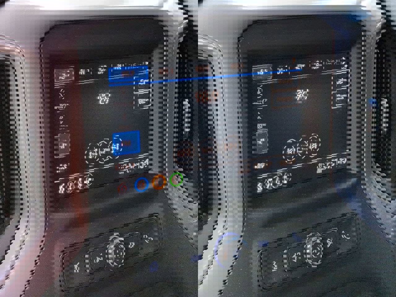 Used 2024 Chevrolet Silverado 2500 Custom w/ Custom Value Package image 17