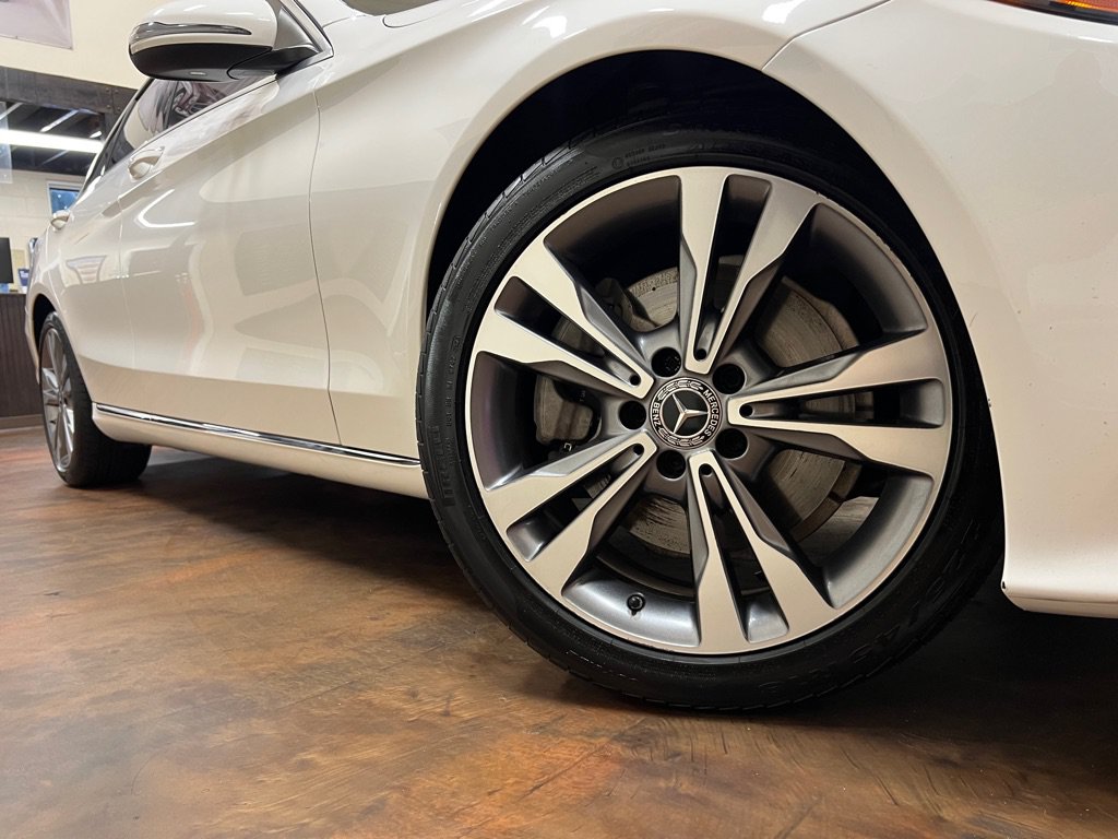 Used 2019 Mercedes-Benz C 300 Sedan image 38