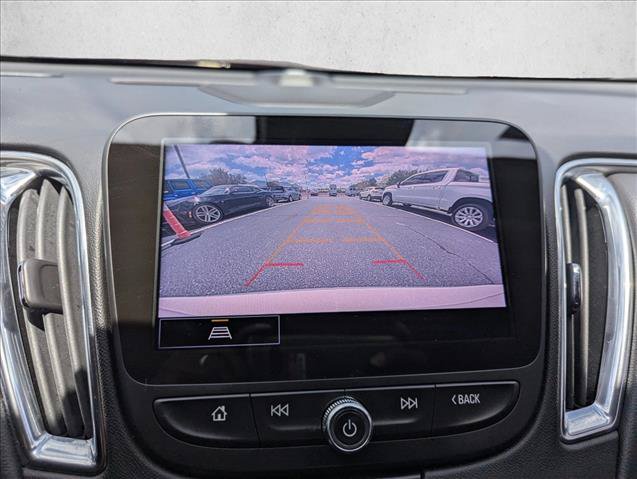 Used 2021 Chevrolet Malibu Premier FWD image 19