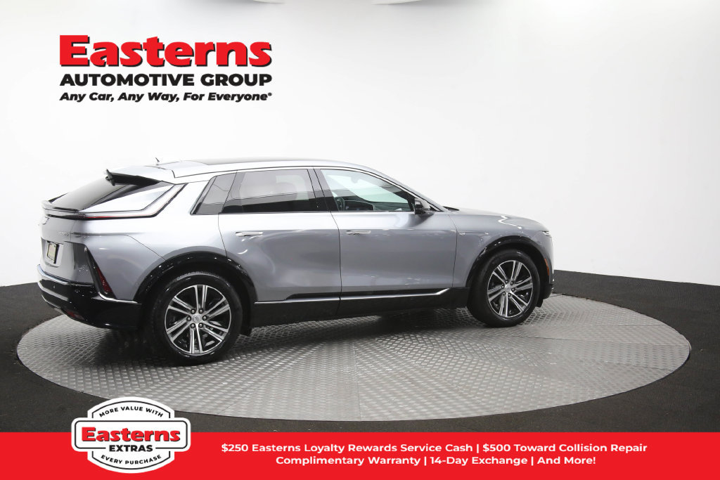 Used 2024 Cadillac Lyriq Luxury AWD/4WD image 49
