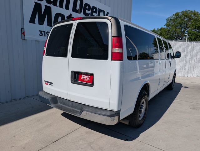 Used 2016 Chevrolet Express 3500 LT w/ LT Preferred Equipment Group RWD image 17