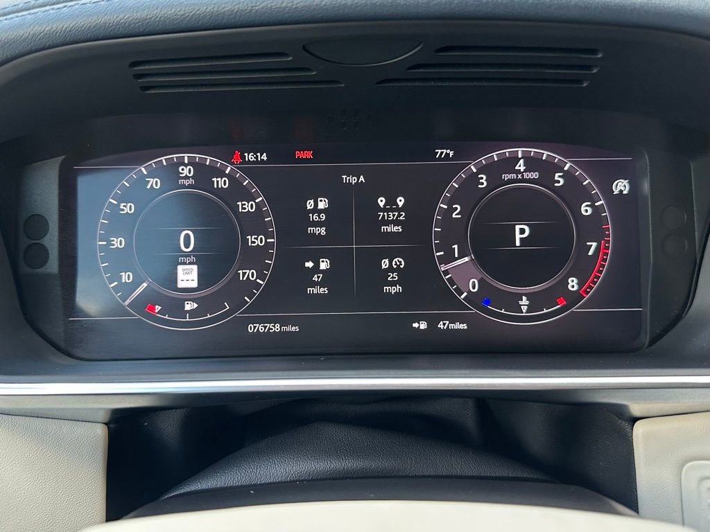 Used 2020 Land Rover Range Rover HSE image 36