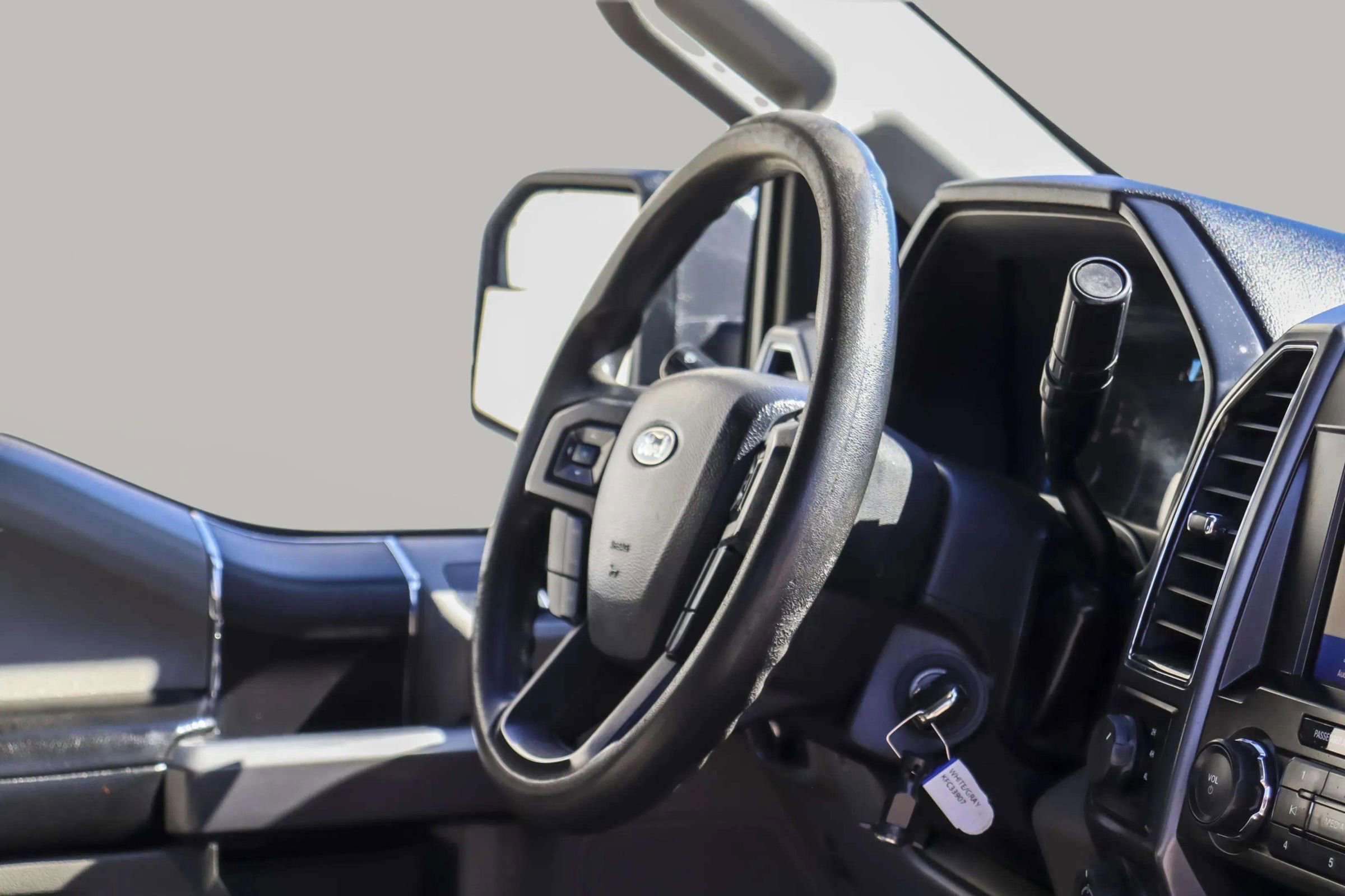 Used 2019 Ford F150 XLT w/ Trailer Tow Package image 36