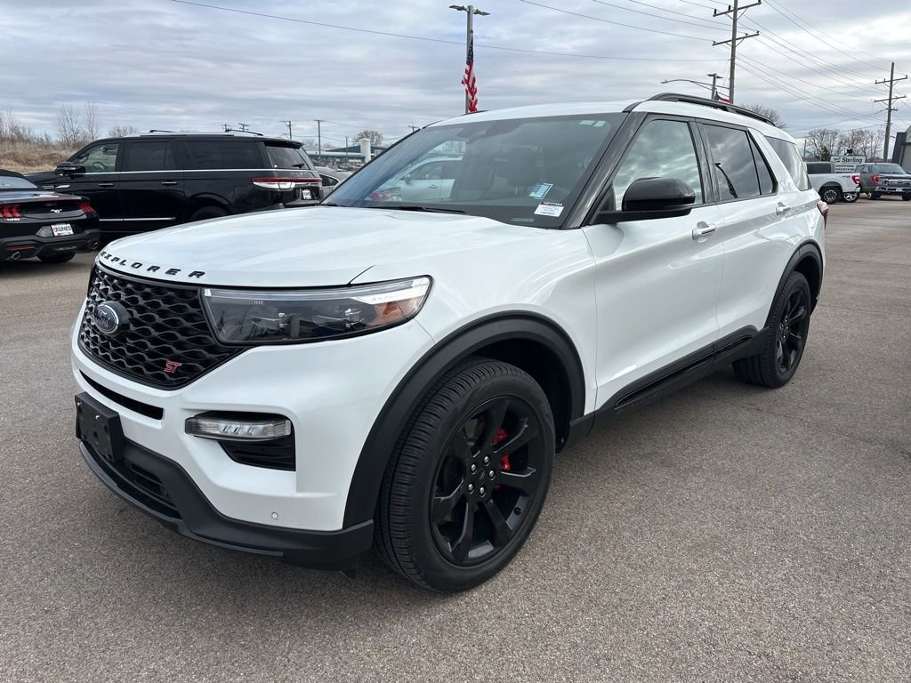Used 2024 Ford Explorer ST w/ Equipment Group 401A image 12