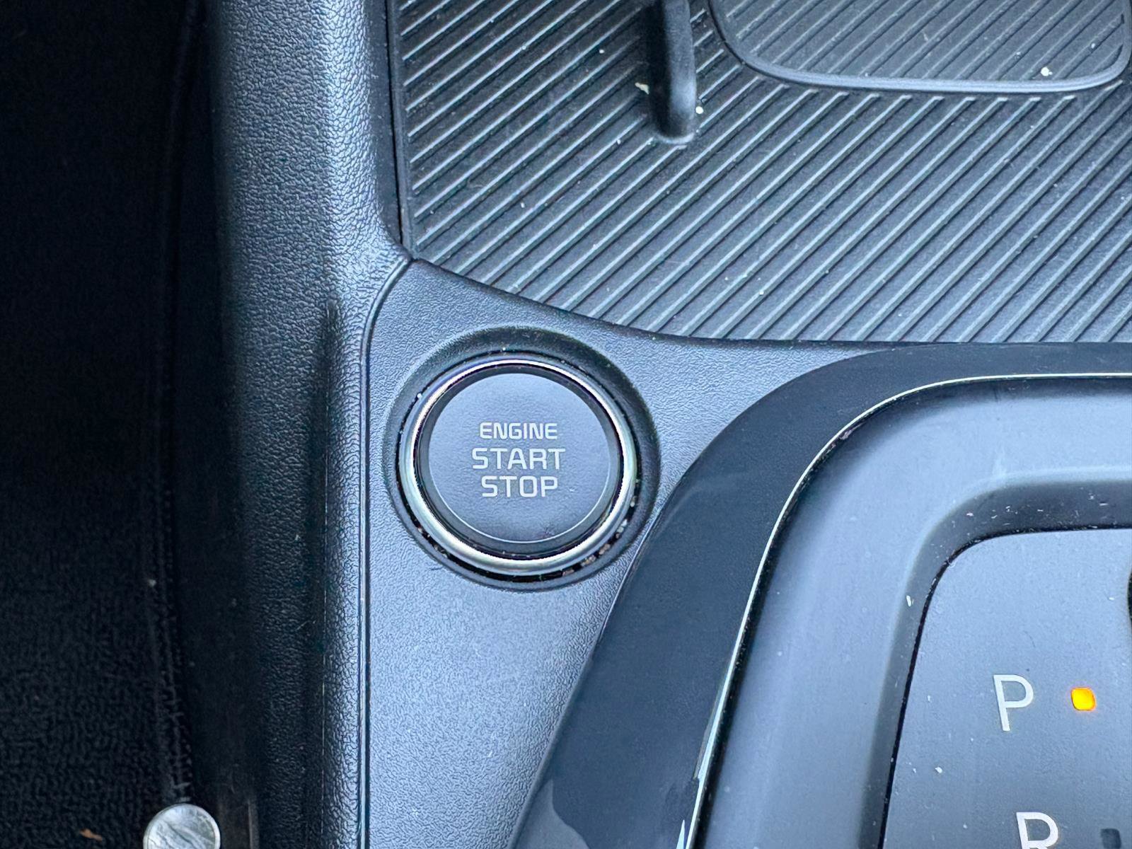 Used 2025 Kia K4 EX image 27